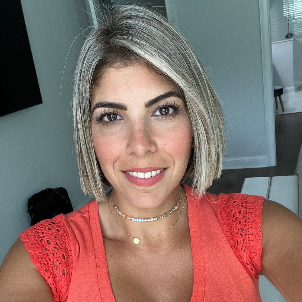 Meet your Posher, Lourdes
